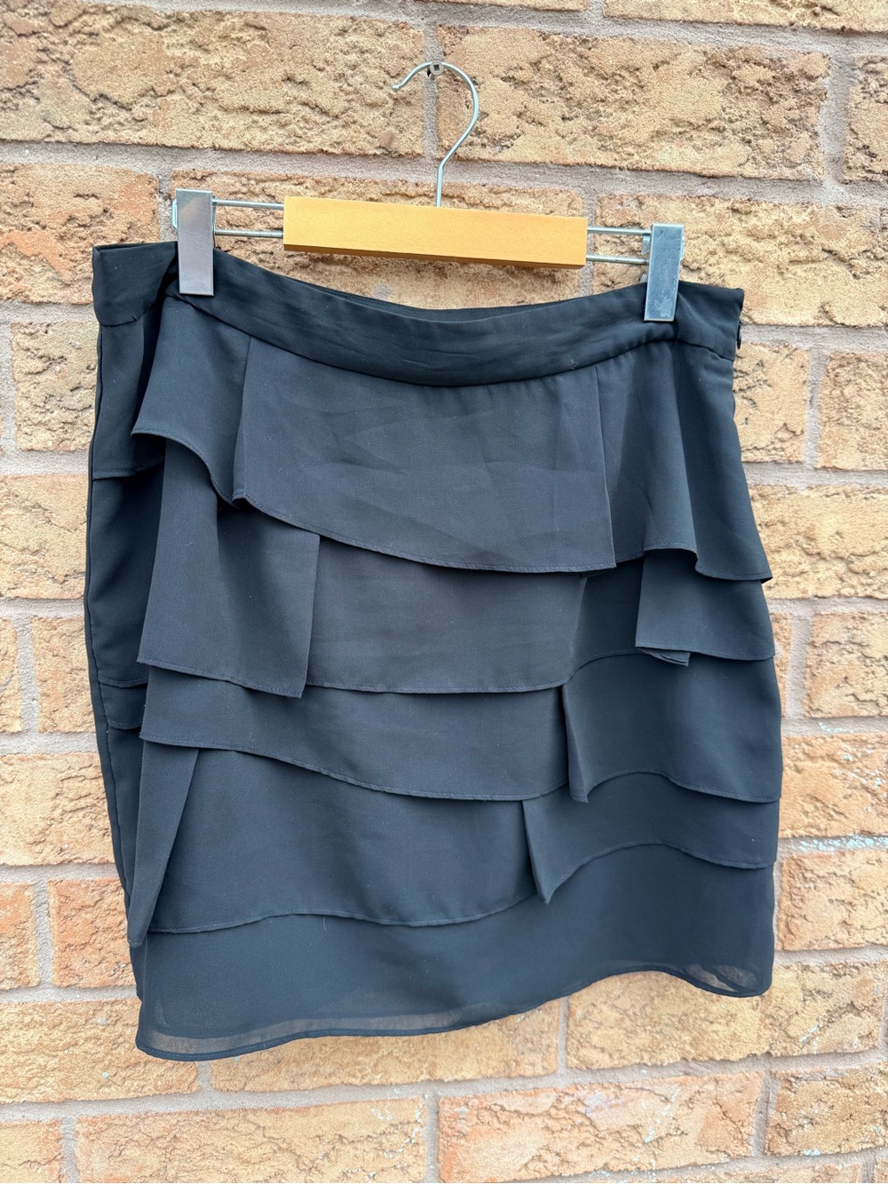 💫4/$25 • Pure Alfred Sung Black Tiered Ruffle Women's Skirt